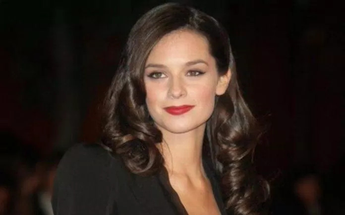 Bất ngờ với học vấn của vợ mới Song Joong Ki, liệu có trội hơn Song Hye Kyo? Ảnh 2