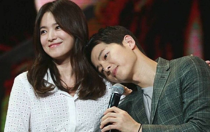 Dân mạng bất ngờ 'quay xe' bênh vực Song Hye Kyo sau khi Song Joong Ki có vợ mới Ảnh 2