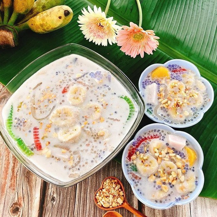 Chè chuối là món chè đơn giản, dễ nấu nhất cua người miền Tây