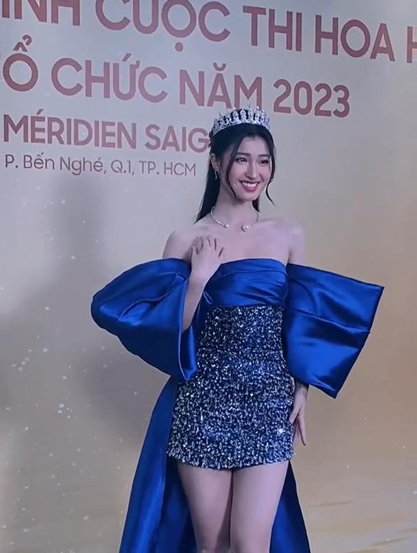 Á hậu Phương Nhi gây chú ý với nhan sắc xinh đẹp tại một sự kiện mới đây.