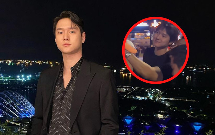 Một nam diễn viên Kbiz bị bắt gặp ăn vận giản dị, chiều fan hết mực ở thành phố Hồ Chí Minh Ảnh 2