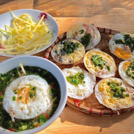 Bánh căn Đà Lạt