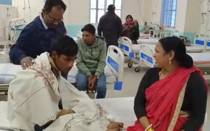 Phát hiện tất cả 500 thí sinh thi cùng là nữ, nam sinh ngất xỉu phải nhập viện vì lý do bất ngờ này Ảnh 2