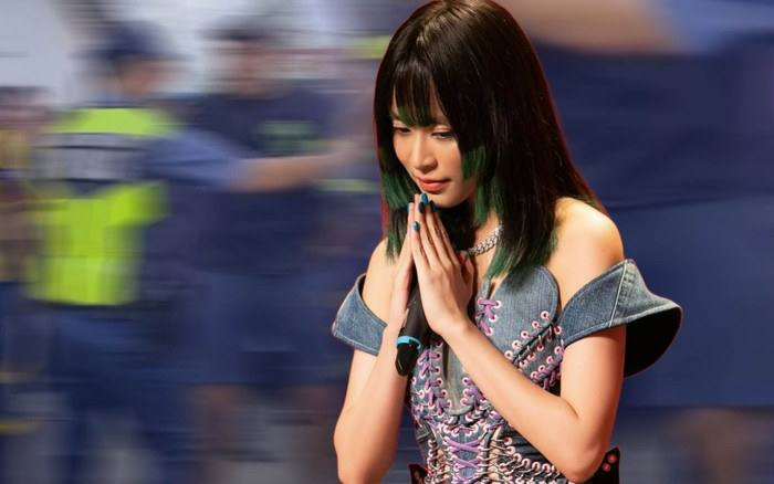 Xôn xao nam cầu thủ bị cảnh sát ghé thăm vì nhảy See tình của Hoàng Thùy Linh Ảnh 2