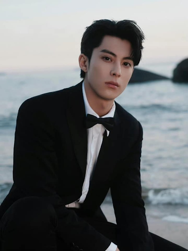 Tên tuổi của Vương Hạc Đệ được nhiều khán giả biết đến sau khi Thương Lan Quyết phát sóng