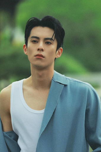 Sự chăm chỉ, nhiệt huyết trong công việc của Vương Hạc Đệ trong thời gian qua đã nhận được sự đánh giá cao của công chúng