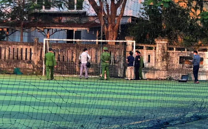 Nam sinh tử vong khi chơi đá bóng tại sân cỏ mini, nguyên nhân hy hữu khiến ai nấy cũng xót xa Ảnh 2