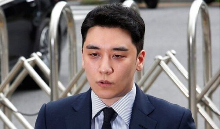Seungri ra tù sớm hơn dự kiến 2 ngày. 