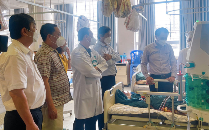 Một bệnh nhân trong vụ 88 người bị ngộ độc khi ăn chè đậu trắng đã tử vong Ảnh 2