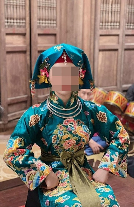 Công an chính thức ra mức xử phạt cô đồng bổ cau, xem bói 'đúng nhận, sai cãi' Ảnh 2