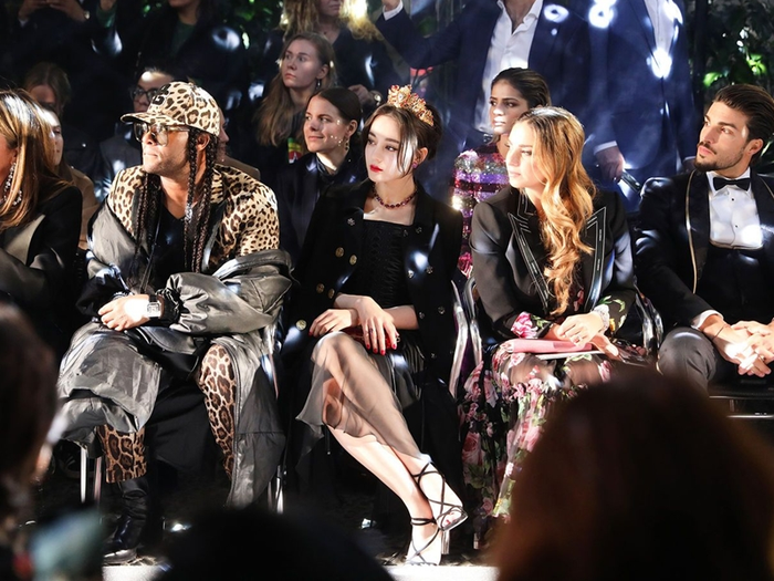 Người hâm mộ cho rằng khí chất của Địch Lệ Nhiệt Ba không thua kém bất cứ minh tinh Hollywood nào. 