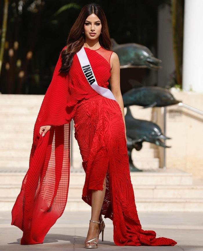 Vừa tháo bỏ vương miện, Miss Universe 2021 tung ảnh gầy gò, mặt hốc: Anti-fan muối mặt 'quay xe' Ảnh 5