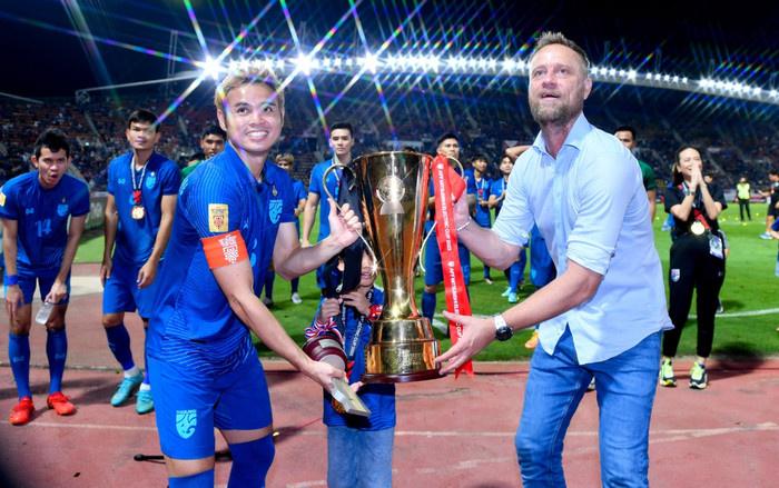 HLV Polking có chia tay tuyển Thái Lan để trở lại V.League? Ảnh 2