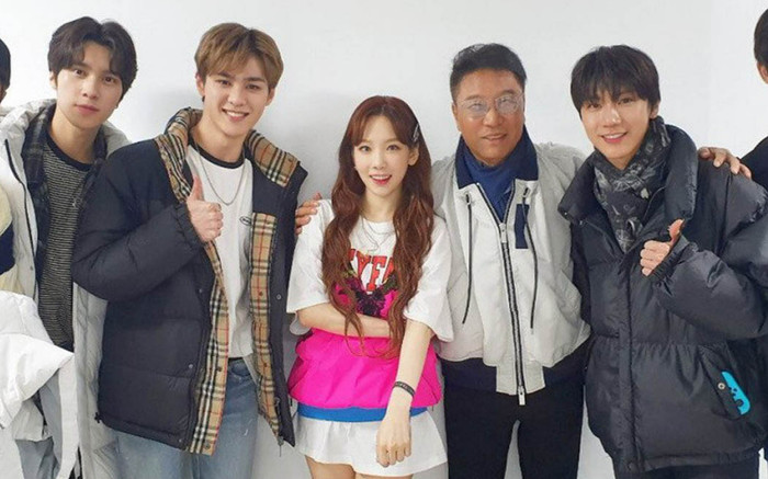 Nghệ sĩ SM đồng loạt 'quay lưng' với ông Lee Soo Man sau vụ bán cổ phần cho HYBE? Ảnh 2