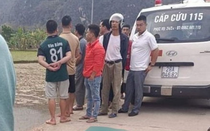 Đi du lịch tại Hòa Bình cùng nhà trường, nam sinh lớp 11 tử vong dưới suối Ảnh 2