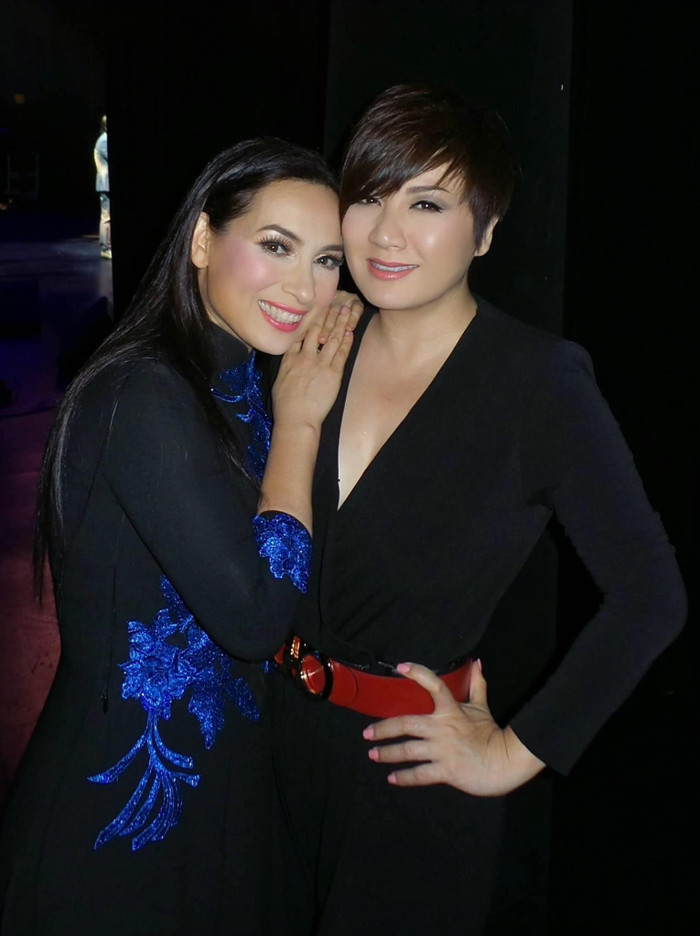 Từ những ngày còn đồng hành cùng nhau trong âm nhạc cho đến khi Phi Nhung yên nghỉ, Trizzie Phương Trinh luôn đứng ra để chu toàn mọi việc cho người bạn quá cố.