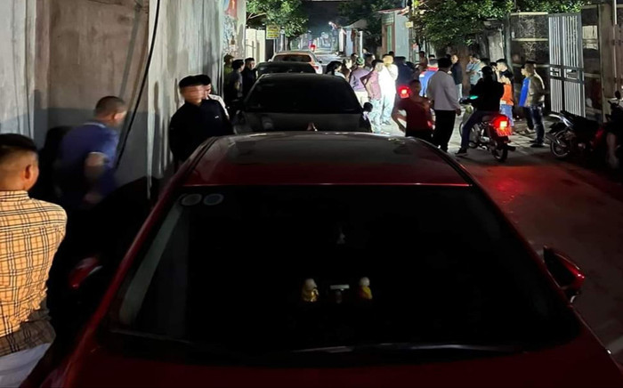 Háo hức vào dự đám cưới, lúc ra về tài xế liền tá hỏa với cảnh tượng trước mắt Ảnh 2