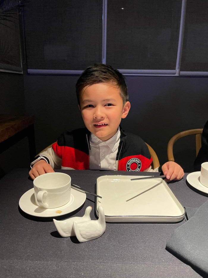 Thiên Từ được nhận xét là cậu bé hiểu chuyện.