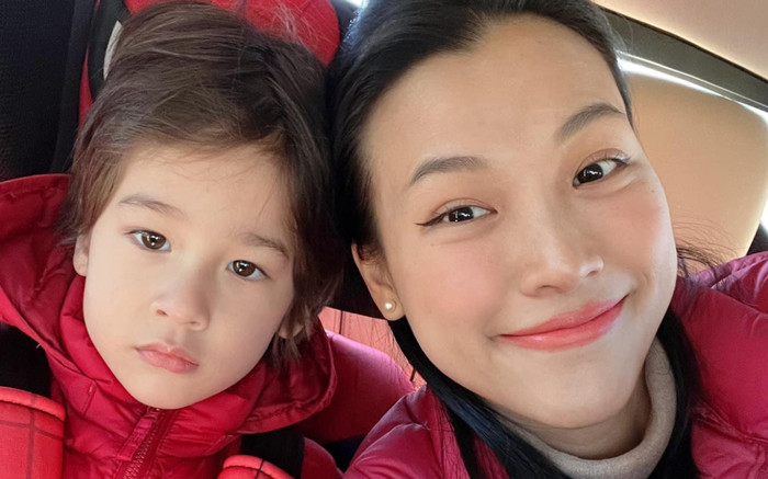 Hoàng Oanh tan chảy với hành động cực tình cảm của quý tử Ảnh 2