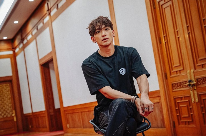 Bên cạnh công việc kinh doanh, Bi Rain vẫn hoạt động nghệ thuật và điều hành một công ty giải trí