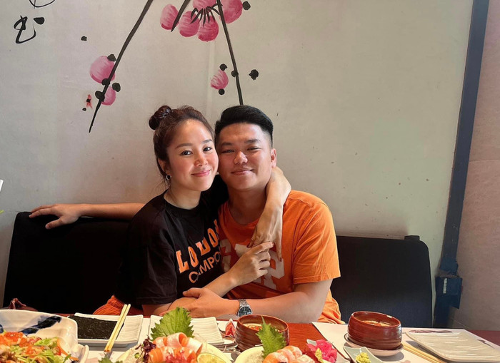 Lê Phương đang có cuộc hôn nhân viên mãn bên chồng cùng hai nhóc tỳ kháu khỉnh, đáng yêu.