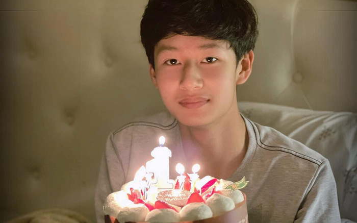 Con trai Jennifer Phạm đón sinh nhật tuổi 15, ngày càng điển trai Ảnh 2