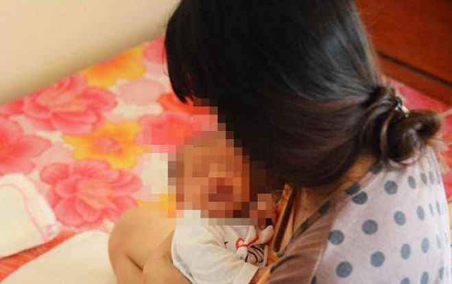 Nữ sinh lớp 7 tự sinh con trong nhà tắm, bất ngờ nguyên nhân mang thai 9 tháng chẳng ai hay biết Ảnh 2