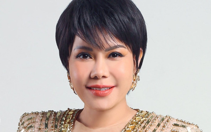 Nhiệt huyết như Việt Hương: Hết cạo đầu lại xoá xăm lông mày chỉ vì vai diễn Ảnh 2