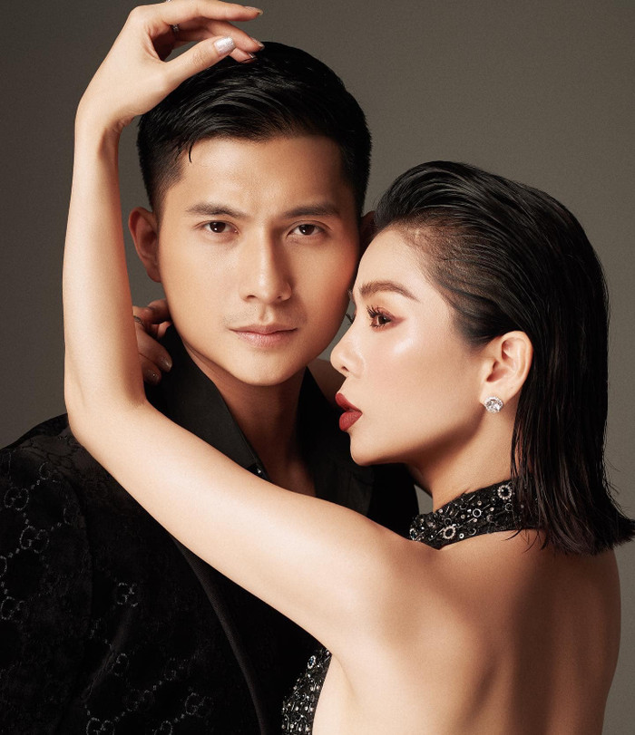 Vượt qua khoảng cách tuổi tác, Lệ Quyên và Lâm Bảo Châu đã hẹn hò được khoảng hơn hai năm. Mối quan hệ của cả hai luôn đầy ắp sự ngọt ngào và đong đầy tình cảm