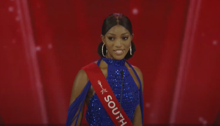 Top 6 Miss Charm 2023 khiến micro 'tàng hình' trong phần ứng xử: Lan Khuê nghe kịp không? Ảnh 1