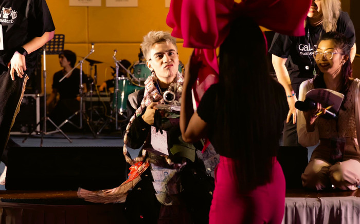 Quang Hùng MasterD quả thật là 'con cưng' quốc tế: Đeo vòng tiền đến trĩu cả cổ là có thật Ảnh 2