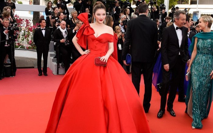 Những bộ trang phục kỳ công nhất của người đẹp Lý Nhã Kỳ Ảnh 2