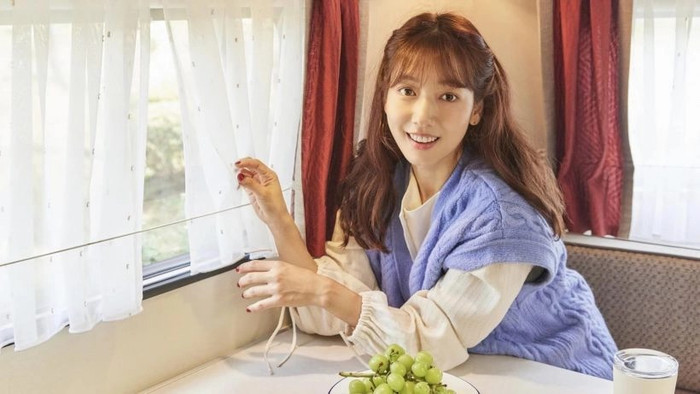 Dù đã là mẹ một con, dường như nhan sắc của Park Shin Hye như 'lão hóa ngược', được ví như gái đôi mươi.