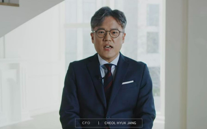 Vì sao SM phản đối việc tiếp quản công ty của HYBE? Ảnh 2