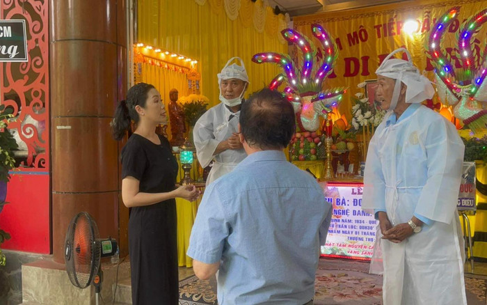 Lễ tang nghệ sĩ Thiên Kim: NSƯT Trịnh Kim Chi có mặt từ sớm Ảnh 2