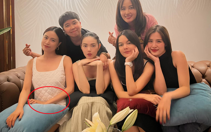 Hoàng Thùy Linh lộ diện sau tin đồn đám hỏi với Đen Vâu, vòng 2 lùm lùm làm rộ nghi vấn có 'tin vui' Ảnh 2