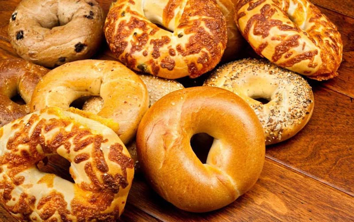 Bánh mì vòng Bagel