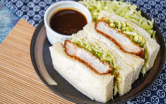 Bánh mì Katsu Sando - Nhật Bản