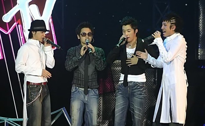 Dân mạng tràn vào MV của 1 nhóm nhạc Hàn Quốc, nguyên nhân có liên quan đến Sơn Tùng? Ảnh 5