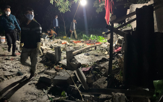 Sau tiếng nổ 'rầm trời', người đàn ông gục chết trong đống đổ nát Ảnh 2