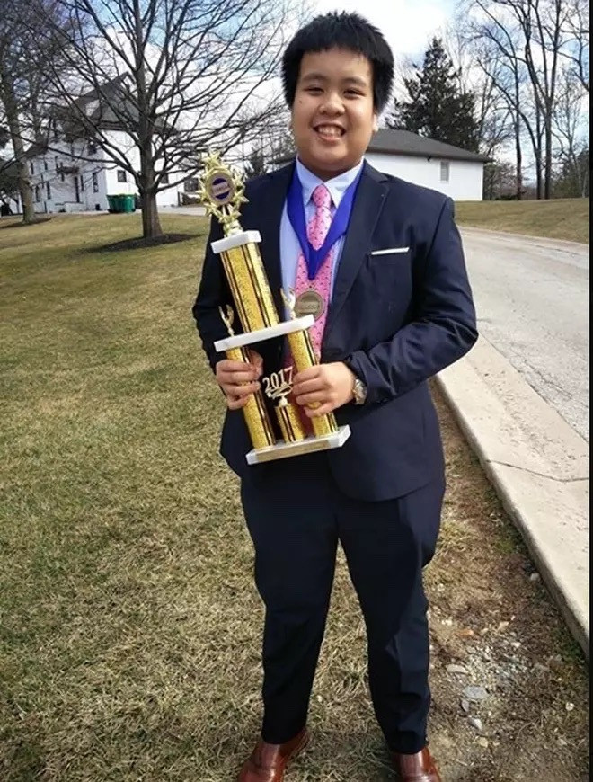 Ngoại hình khác lạ của 'thần đồng' Đỗ Nhật Nam Ảnh 4