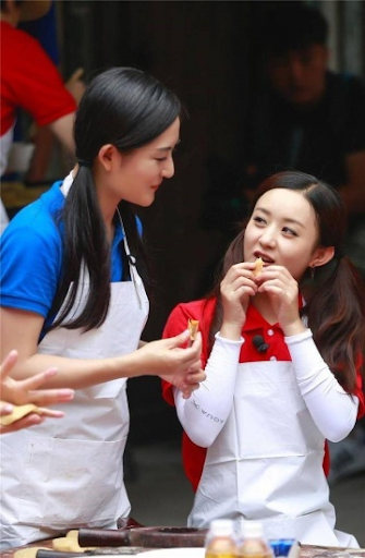 Triệu Lệ Dĩnh và Tạ Na có mối quan hệ vô cùng thân thiết