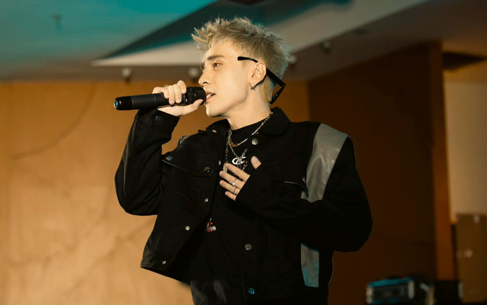 Quang Hùng MasterD hát tiếng Việt khi biểu diễn tại Thái Lan, phản ứng khán giả thế nào? Ảnh 2