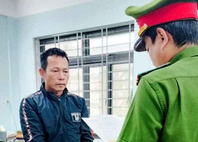 Ông Trương Đình Nhạt - người đánh nam shipper gãy 2 tay