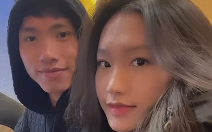 Đoàn Văn Hậu đưa bạn gái hâm nóng tình cảm ở thị trấn mờ sương, kiêm luôn phó nháy 'đỉnh của chóp' Ảnh 2