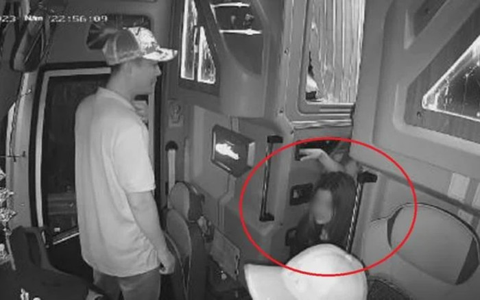 Cô gái đòi đi vệ sinh trên cao tốc: 'Rơi vào trạng thái hoảng loạn không dám tham gia mạng xã hội' Ảnh 2