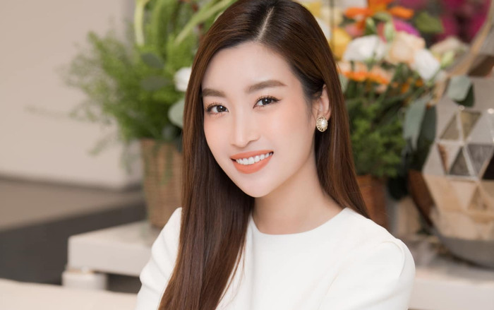 Đỗ Mỹ Linh thừa nhận thấy 'mới mẻ và bỡ ngỡ' trong cuộc sống hôn nhân trên sóng truyền hình Ảnh 2