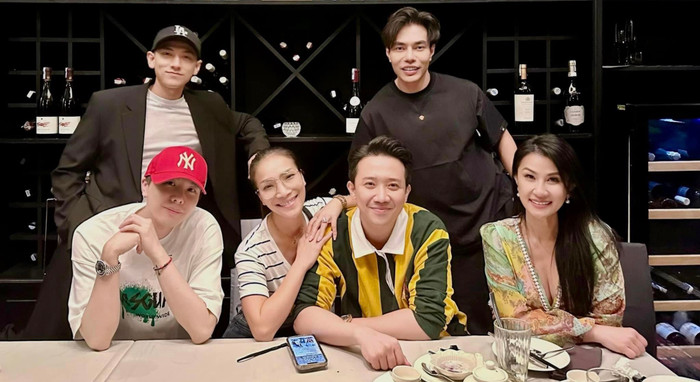 Trấn Thành đăng tải khoảnh khắc hội ngộ cùng hội bạn thân Vbiz bao gồm: Trịnh Thăng Bình, Hồng Ngọc, Lê Dương Bảo Lâm, Isaac,...