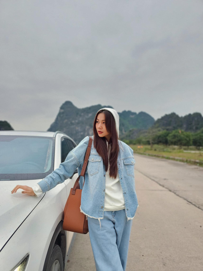 Cô không ngần ngại di chuyển xa để có thể tham gia liveshow của Hà Anh Tuấn