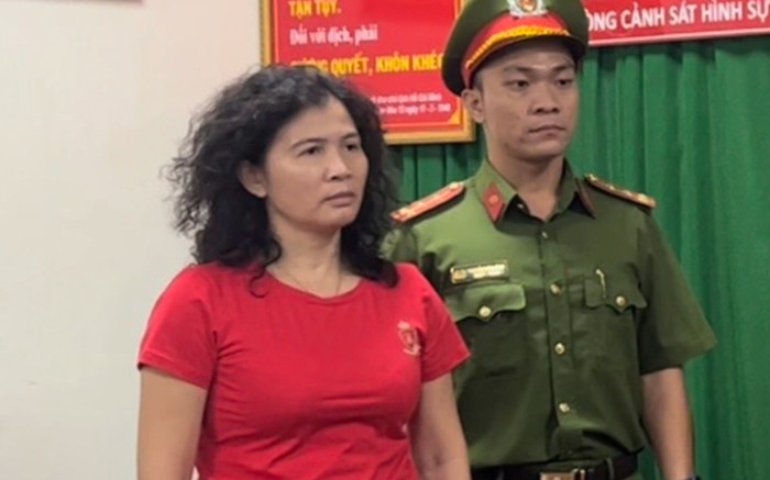 Bà Hàn Ni đã đăng tải nhiều video chưa kiểm chứng thông tin, thuộc 'bí mật cá nhân, gia đình' Ảnh 2